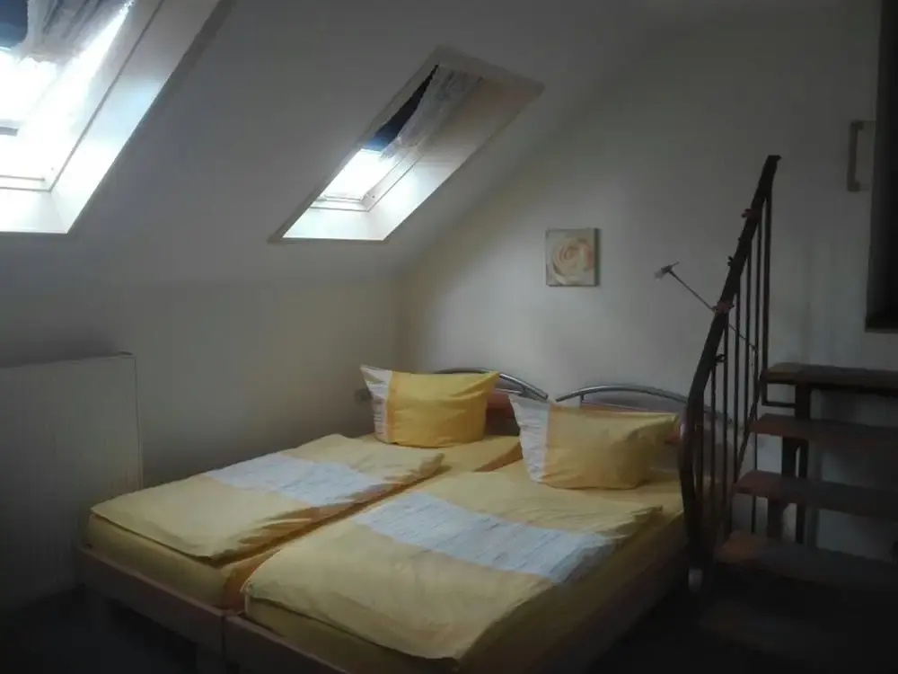 Kyffhäuserhotel "Goldene Aue"