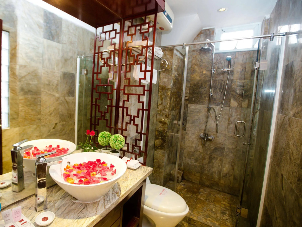 Hanoi Central Park Hotel