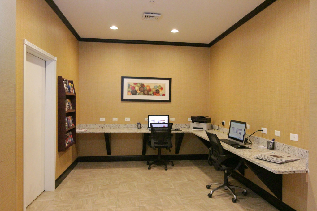 Holiday Inn Express and Suites Montgomery by IHG