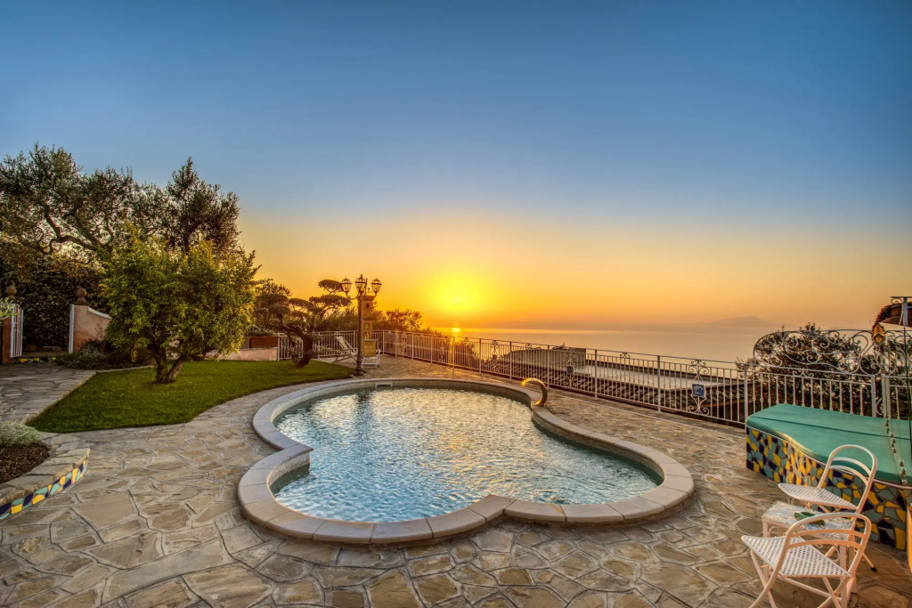 Villa Marika - PRIVATE HEATED POOL
