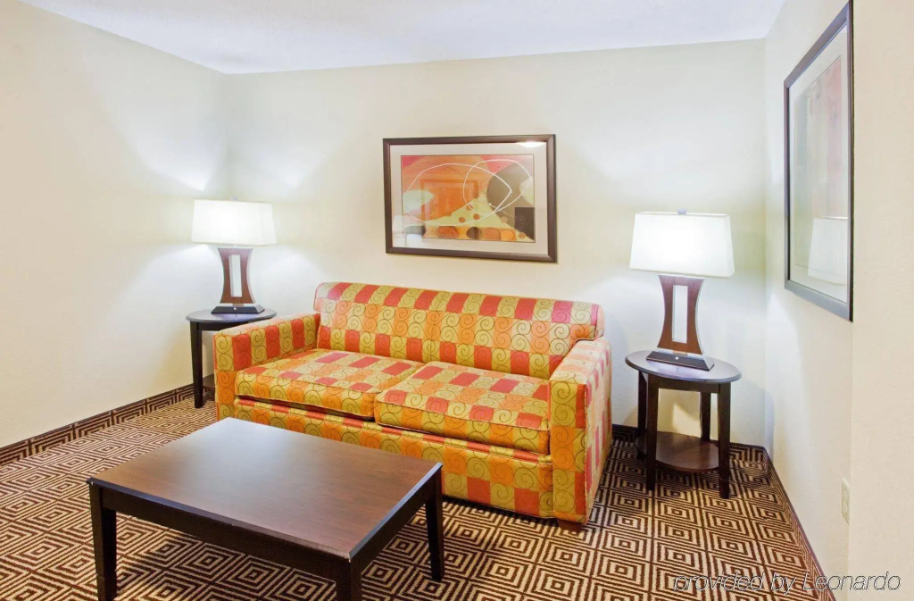 Holiday Inn Express Rome-East by IHG