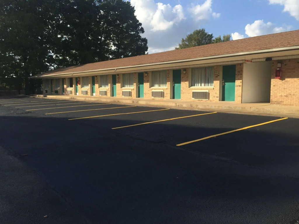 Budget Inn