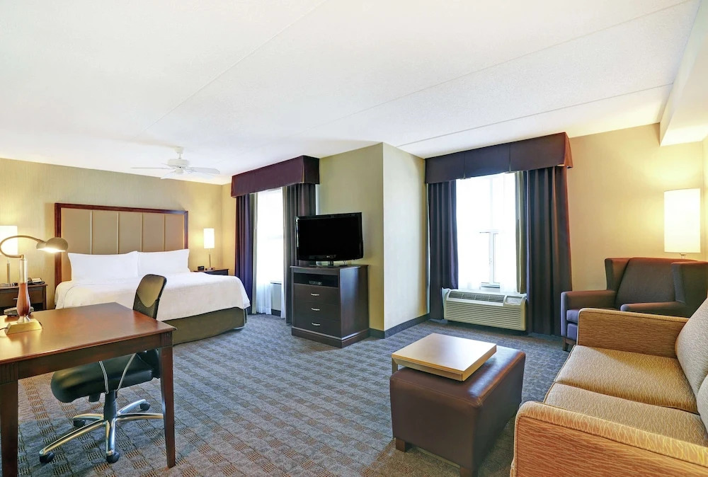 Homewood Suites by Hilton Cambridge-Waterloo, Ontario