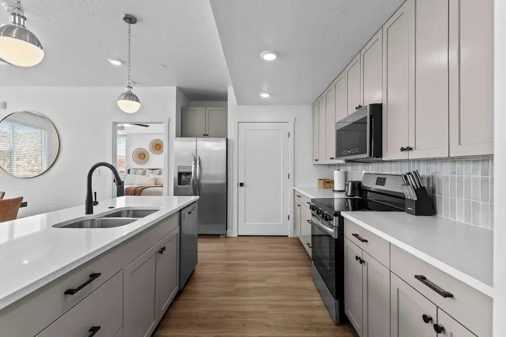 Terra Vista Stay for 8