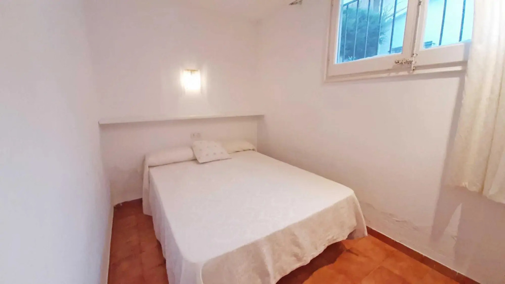 Sirena in Llafranc With 1 Bedrooms and 1 Bathrooms
