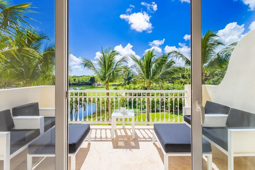 Iberostate 2BR Condo - Terrace Lake Golf Views