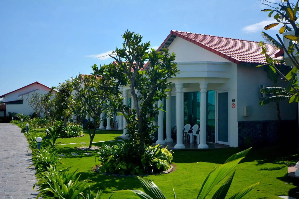 Tuana Hotels Cam Ranh Resort