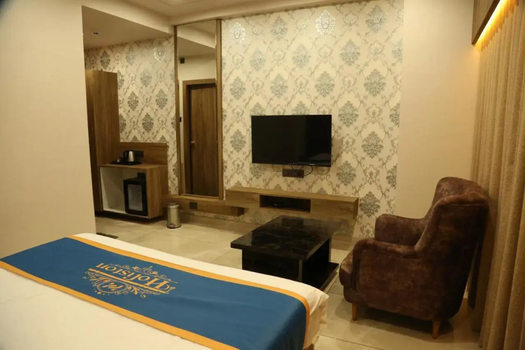 Hotel Holiston