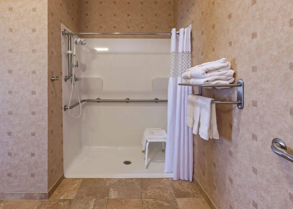 Hampton Inn & Suites Owasso