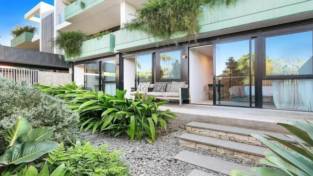 Your Luxury Escape - Ground Luxury