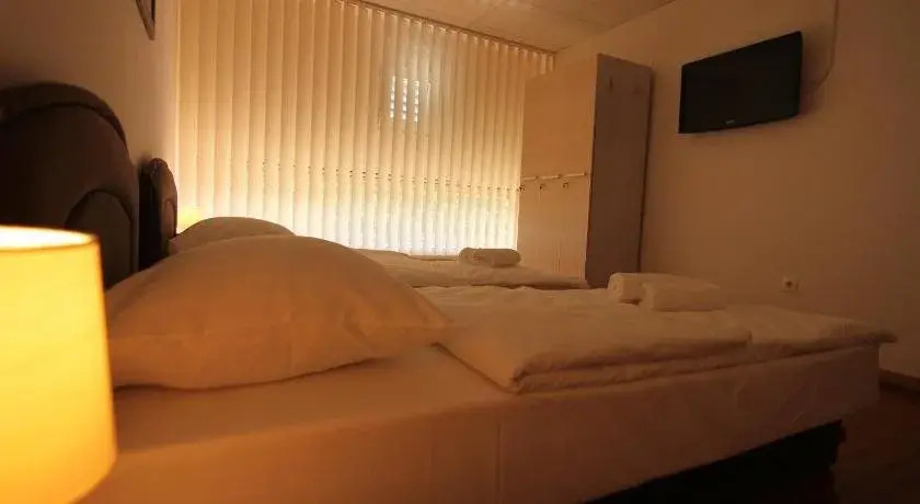 Rooms XXL