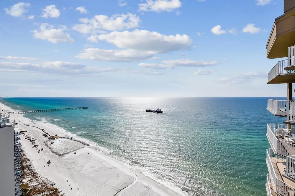 Tidewater Resort 2918-1 Bedroom/1Bath+Bunks. Corner Balcony, Great View! Updated & Clean! 1 Condo by RedAwning
