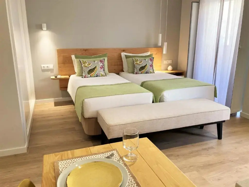 Cardeal Suites & Apartments