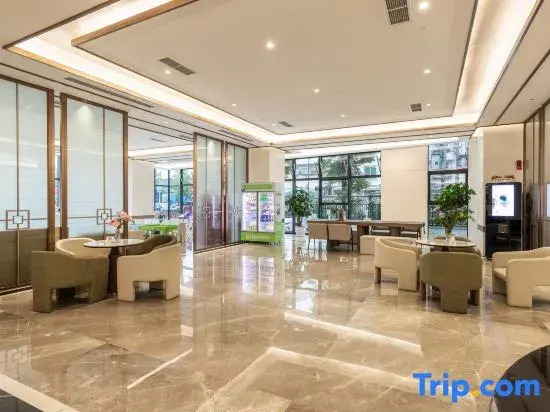 Mingzhi Shangchun Holiday Hotel - Dujiangyan Rongchuang Panda Valley Branch