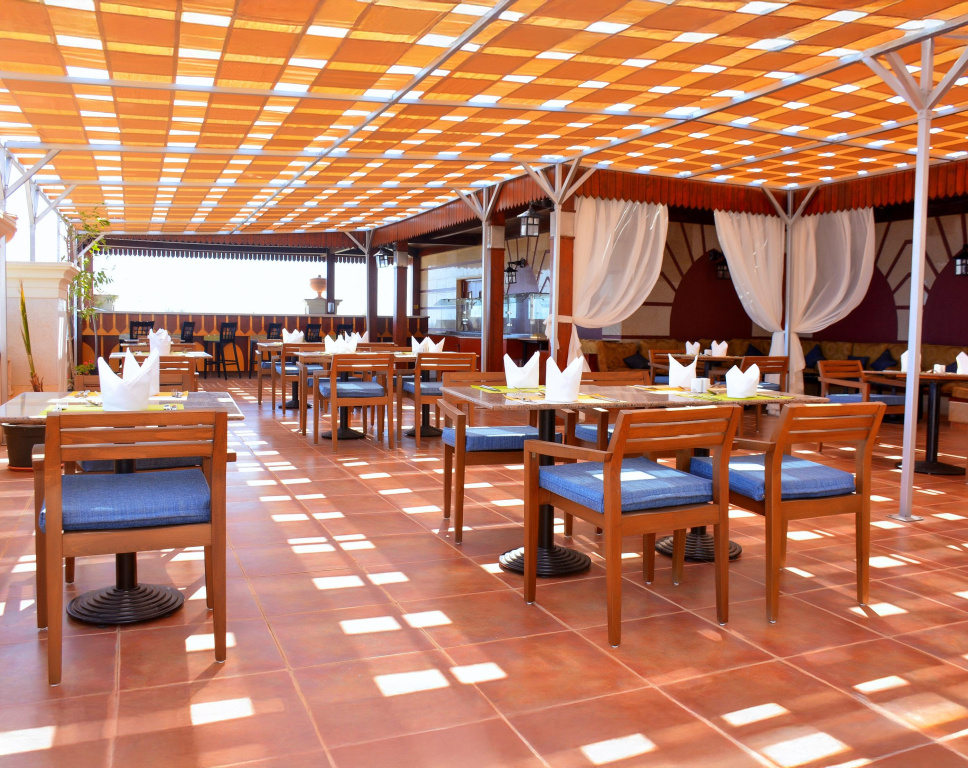 Xperience Sea Breeze Resort