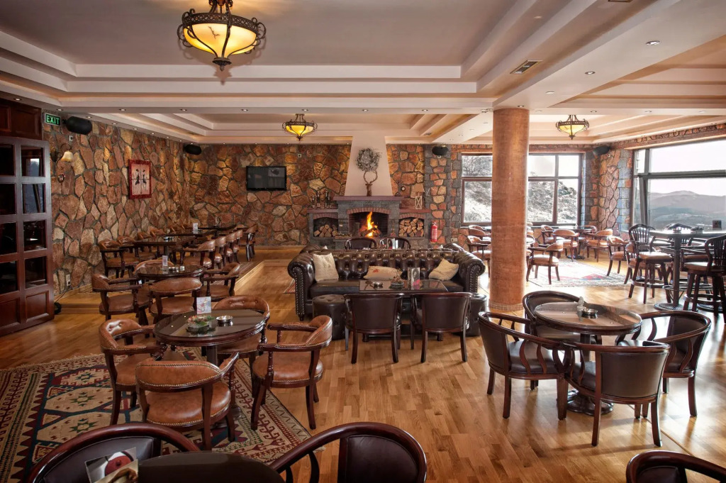 kaimak luxury chalet