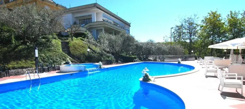 Hotel LUlivo