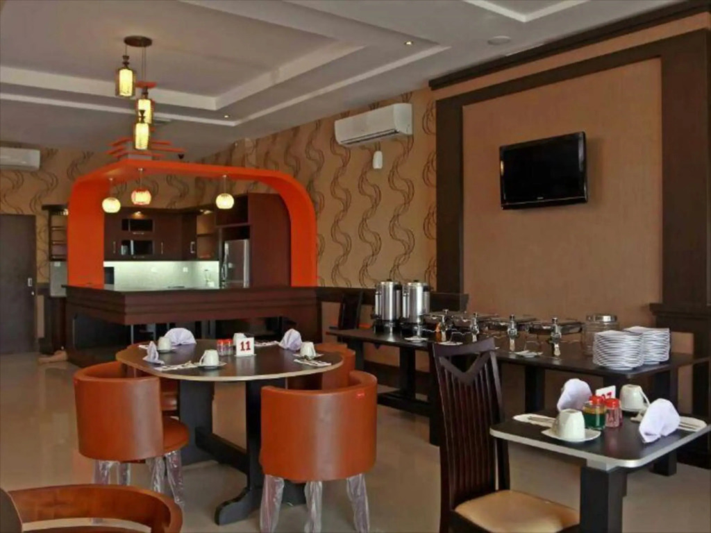 Happy Inn Hotel