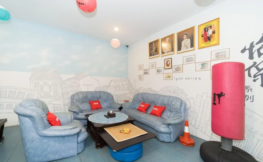 Winggarden Murals House by JE Boutique Guesthouse