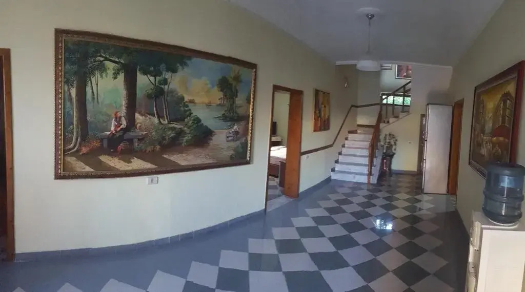 Hostel Grande House