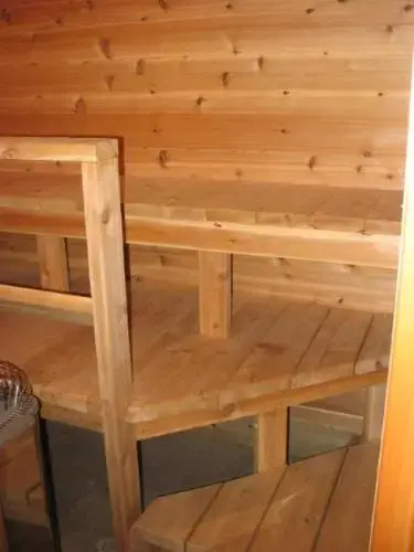 The Bear Cabin