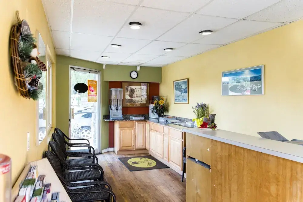 San Luis Inn and Suites