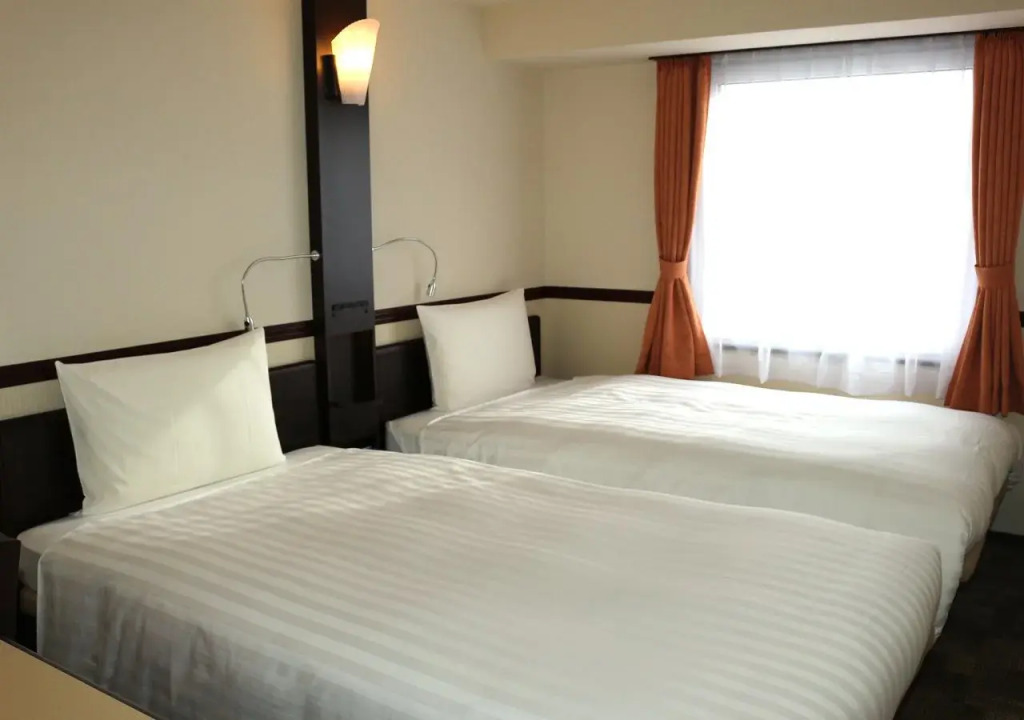 Toyoko Inn Tokyo Keihin Tohoku sen Oji eki Kita guchi