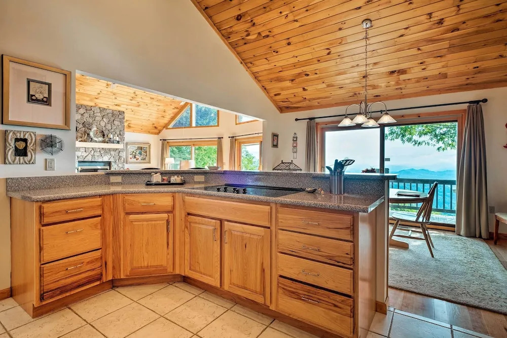 Smoky Mountain Vacation Rental Near Bryson City!
