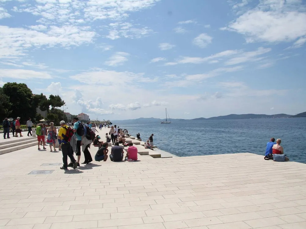 Cozy Coastal Retreat in Zadar