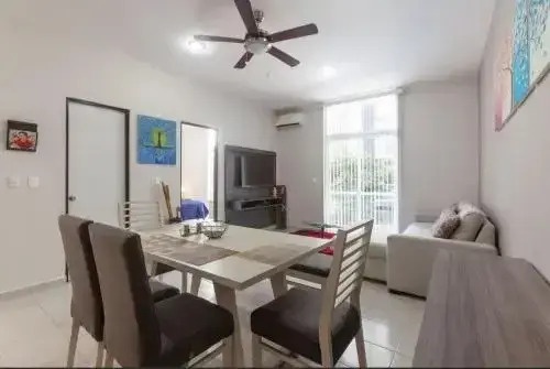 Riviera Towers 211