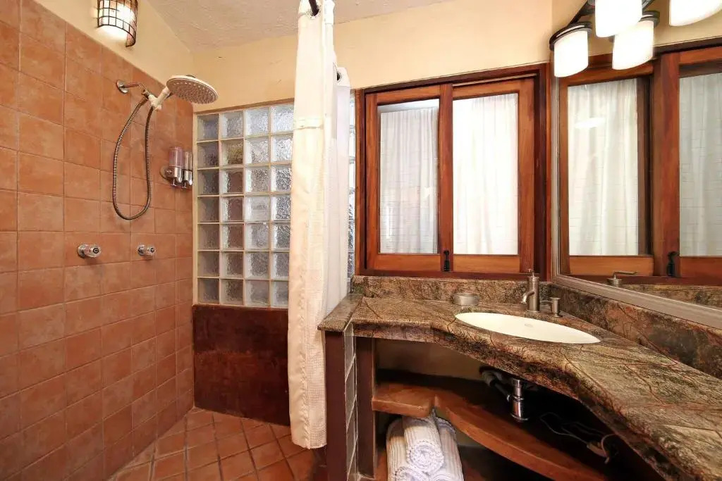 Private 4-story Lux Villa, With 5-star Concierge