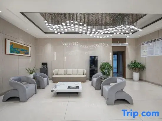 Pujiang Grand Hotel (Liuzhi Special District Leisure Plaza)