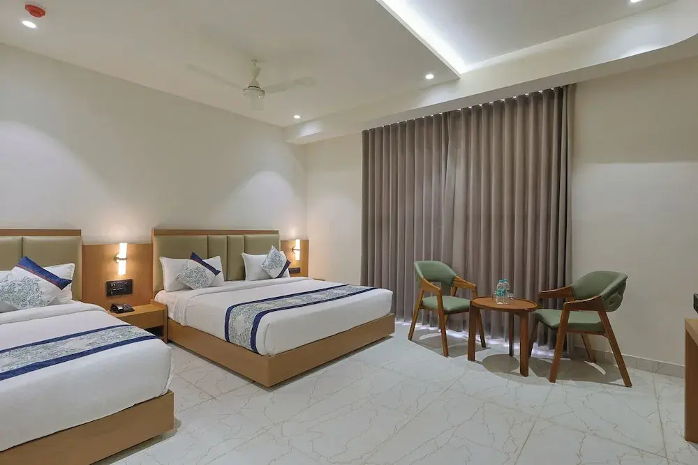 Hotel Sunshine Inn, Somnath