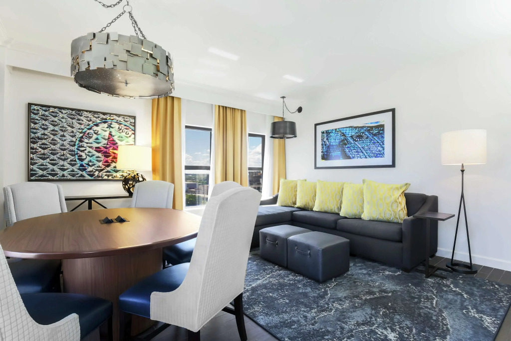 Hampton Inn & Suites Austin - Downtown