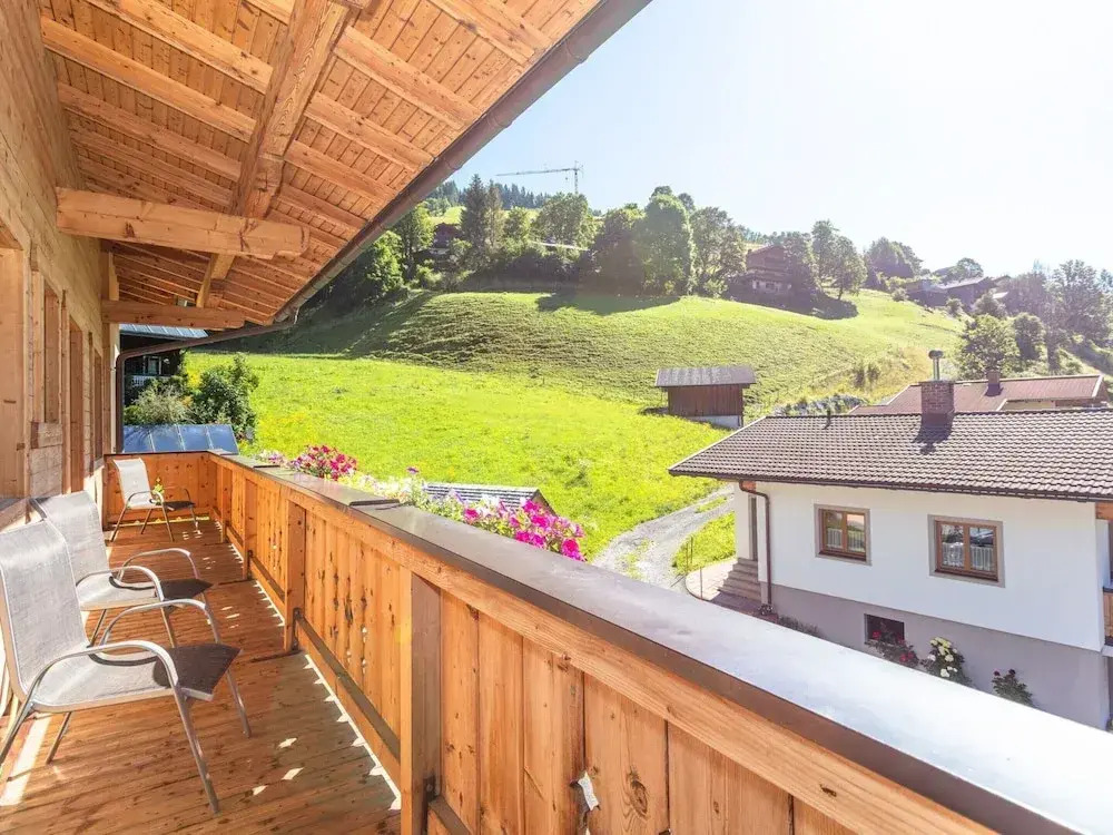 Elegant Apartment in Saalbach-hinterglemm Near Ski Bus