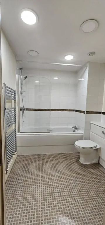 Modern & Lovely 2 Bed in London