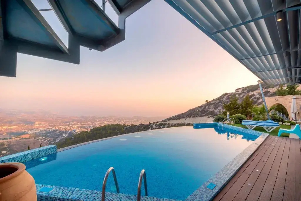 Oceania & Panorama Villas