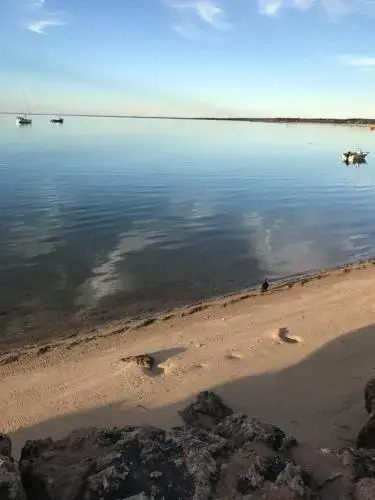 Beachside & Jetty View 6 - Captains Apartment