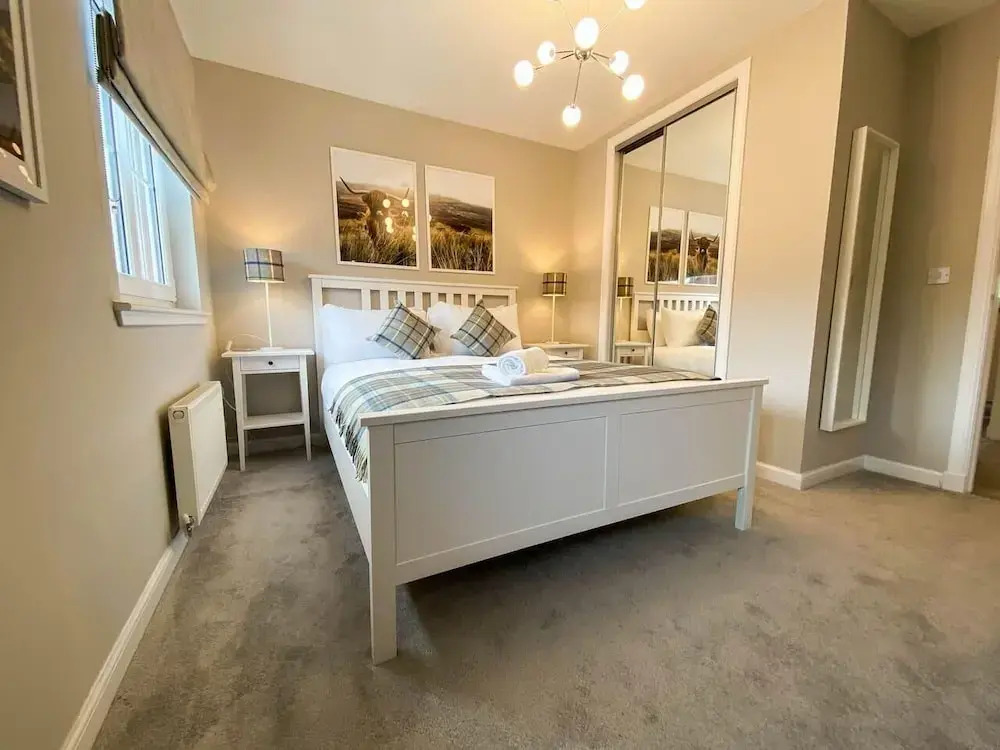 Modern Luxury 2bed Scottish Home