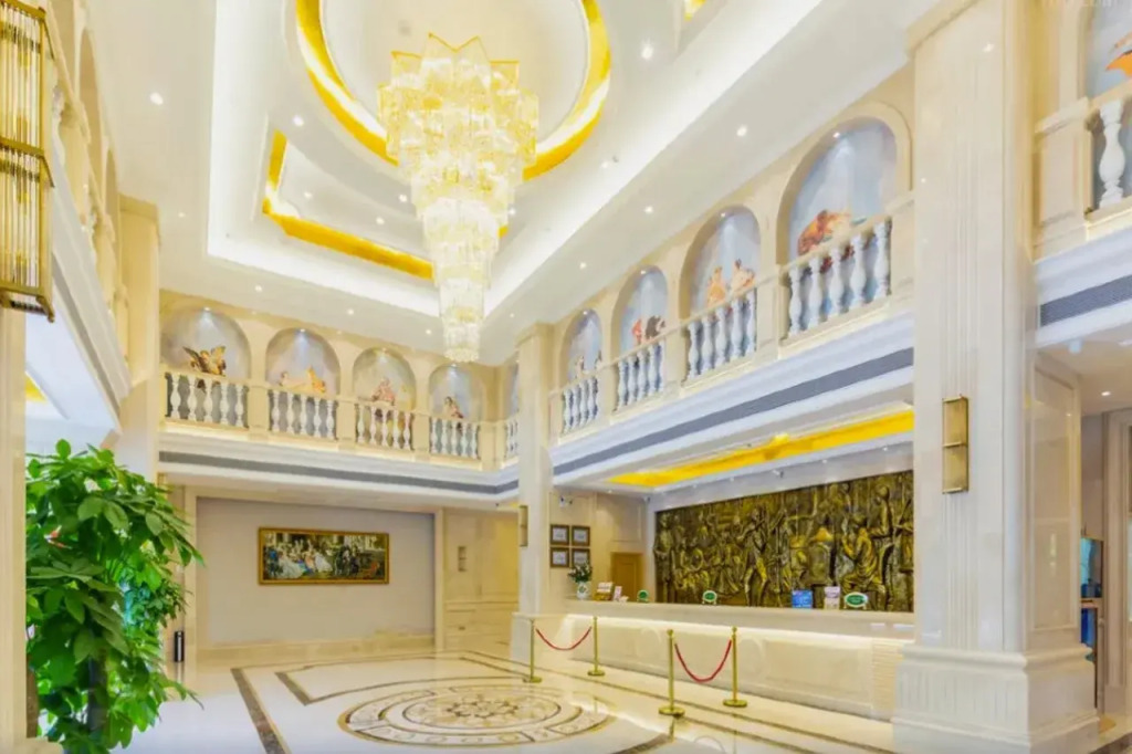 Vienna Hotel (Foshan Yihuan Lishui)