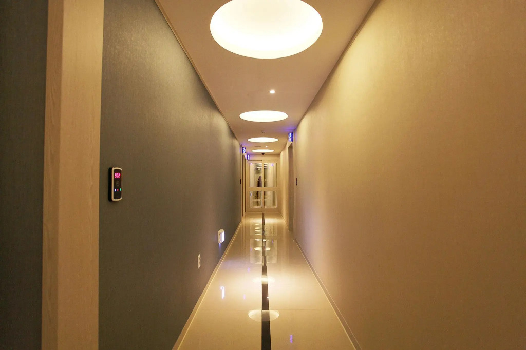 Yeoksam Hotel LIN