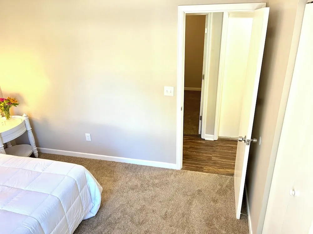 3 Bed Home 15 Minutes to Downtown Atlanta
