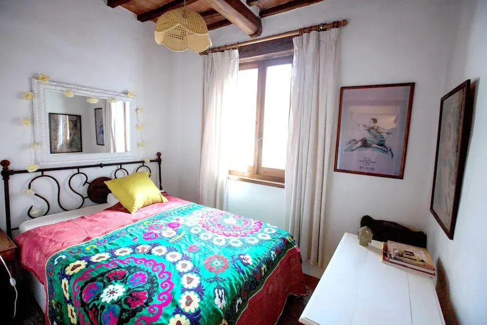 Villa Gioiella Sleeps 13 Near Cortona & Montepulciano