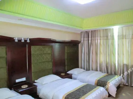 Huatian Hotel