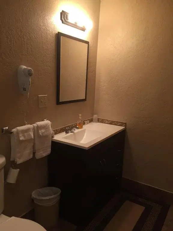 Harrison Inn