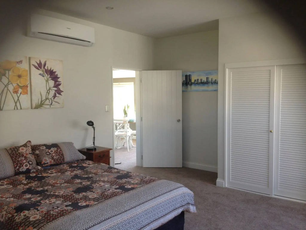 Cave Rock Guest House