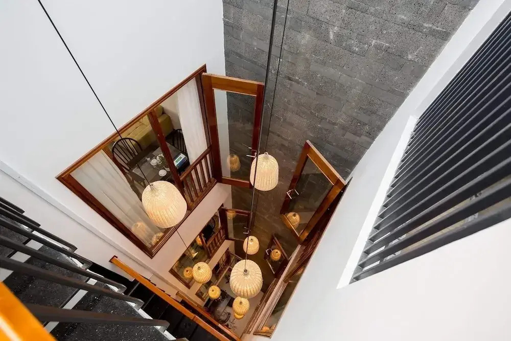 Perfume Apartment