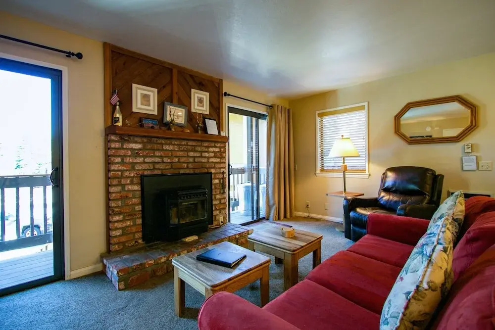 Hidden Valley #105 - 1 Br Condo