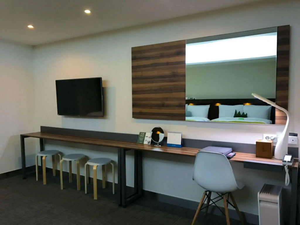 Metro Hotel Myeongdong