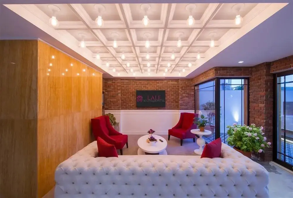 Lale Hotel